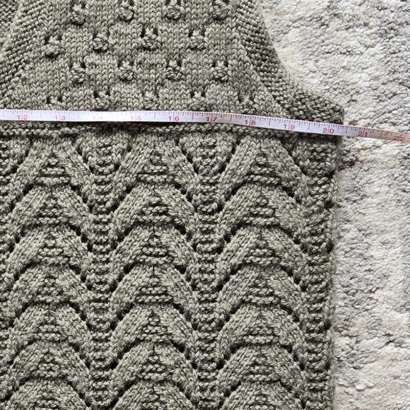 Handmade vest - Picture 4 of 8